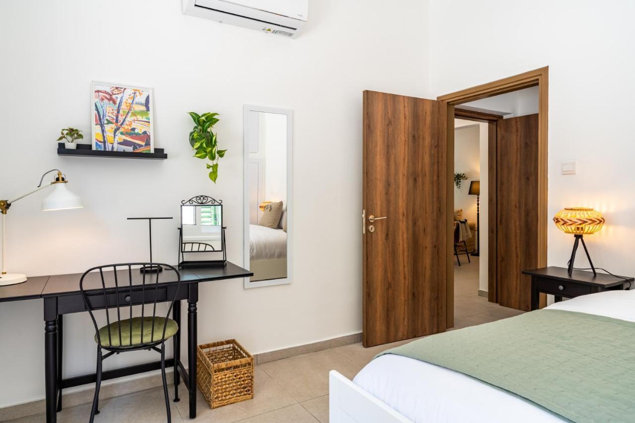 Arty Haven - Spacious 3-Br House In Larnaca Zewnętrze zdjęcie