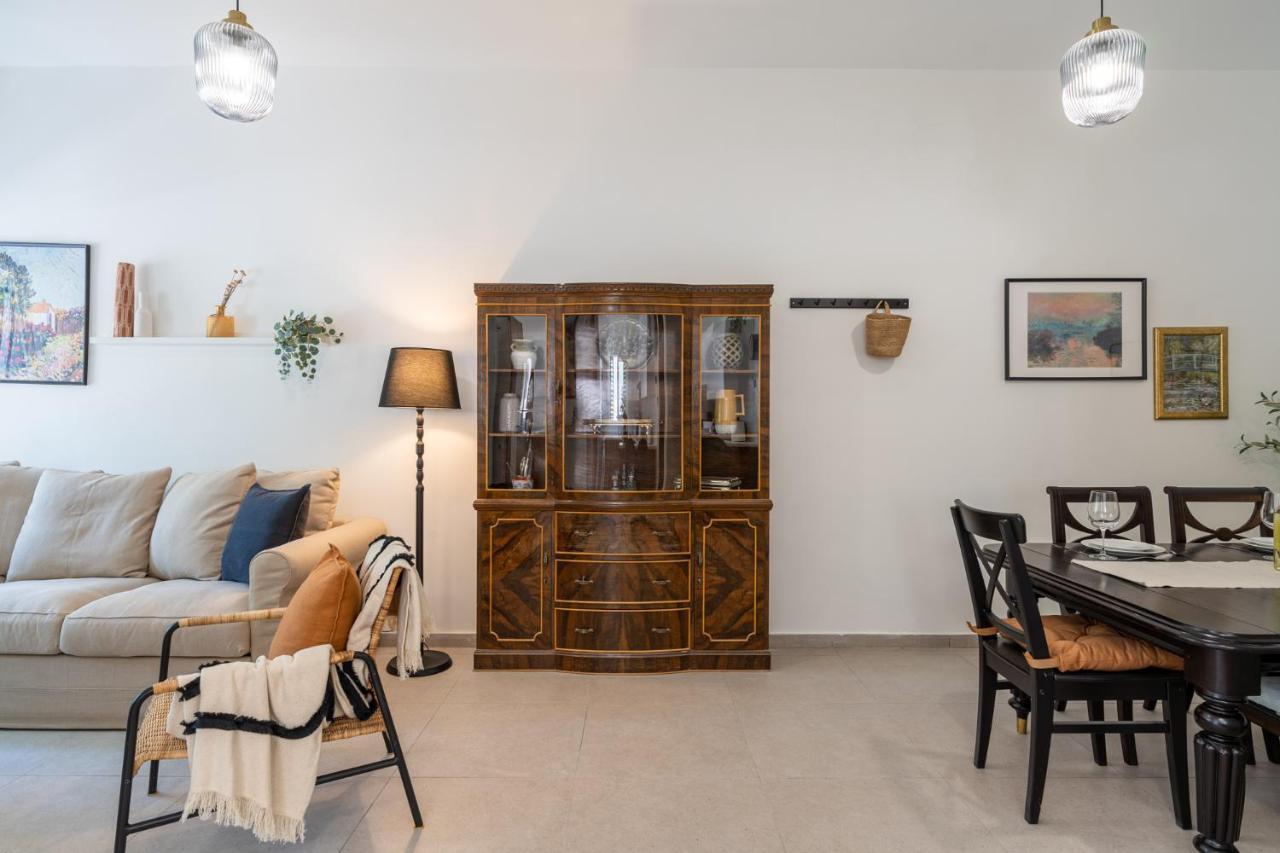 Arty Haven - Spacious 3-Br House In Larnaca Zewnętrze zdjęcie